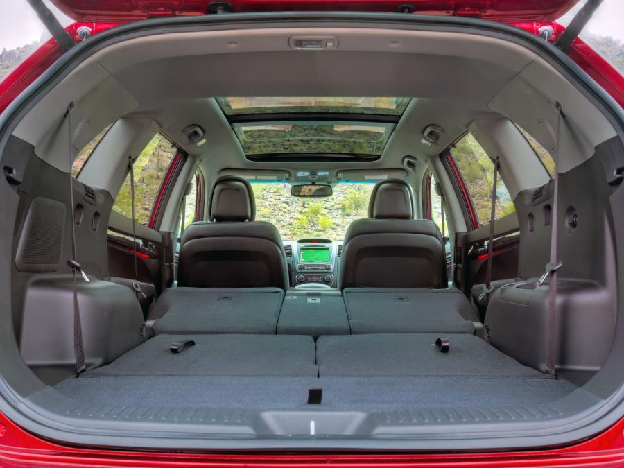  Kia Sorento SX 2012 года  (US) (фото 15 из 17)